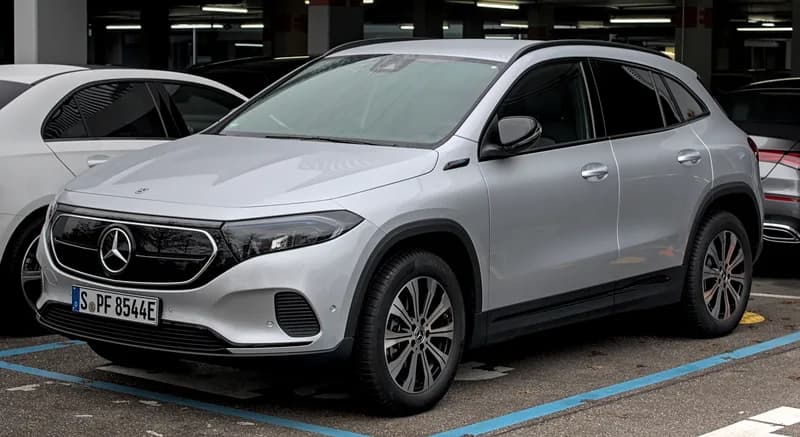 Mercedes EQA 250