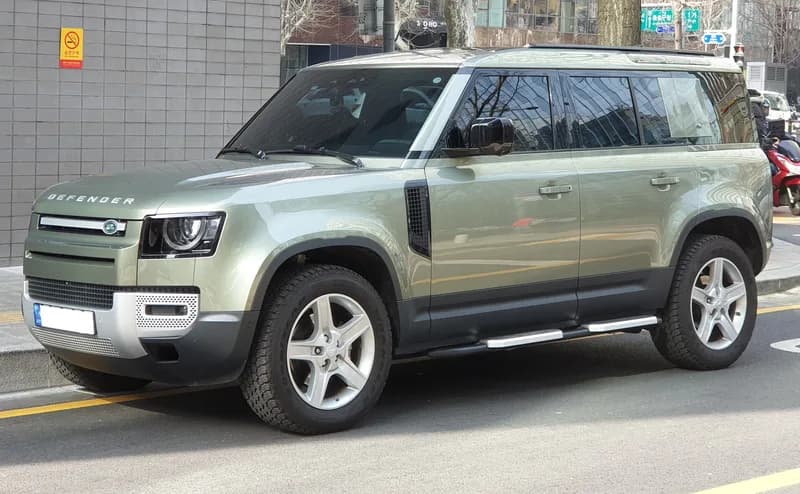 Land Rover Defender 110 D300
